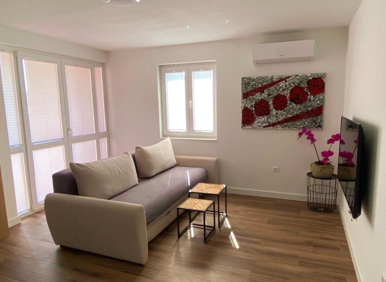 Apartments Junior Zadar Exterior photo